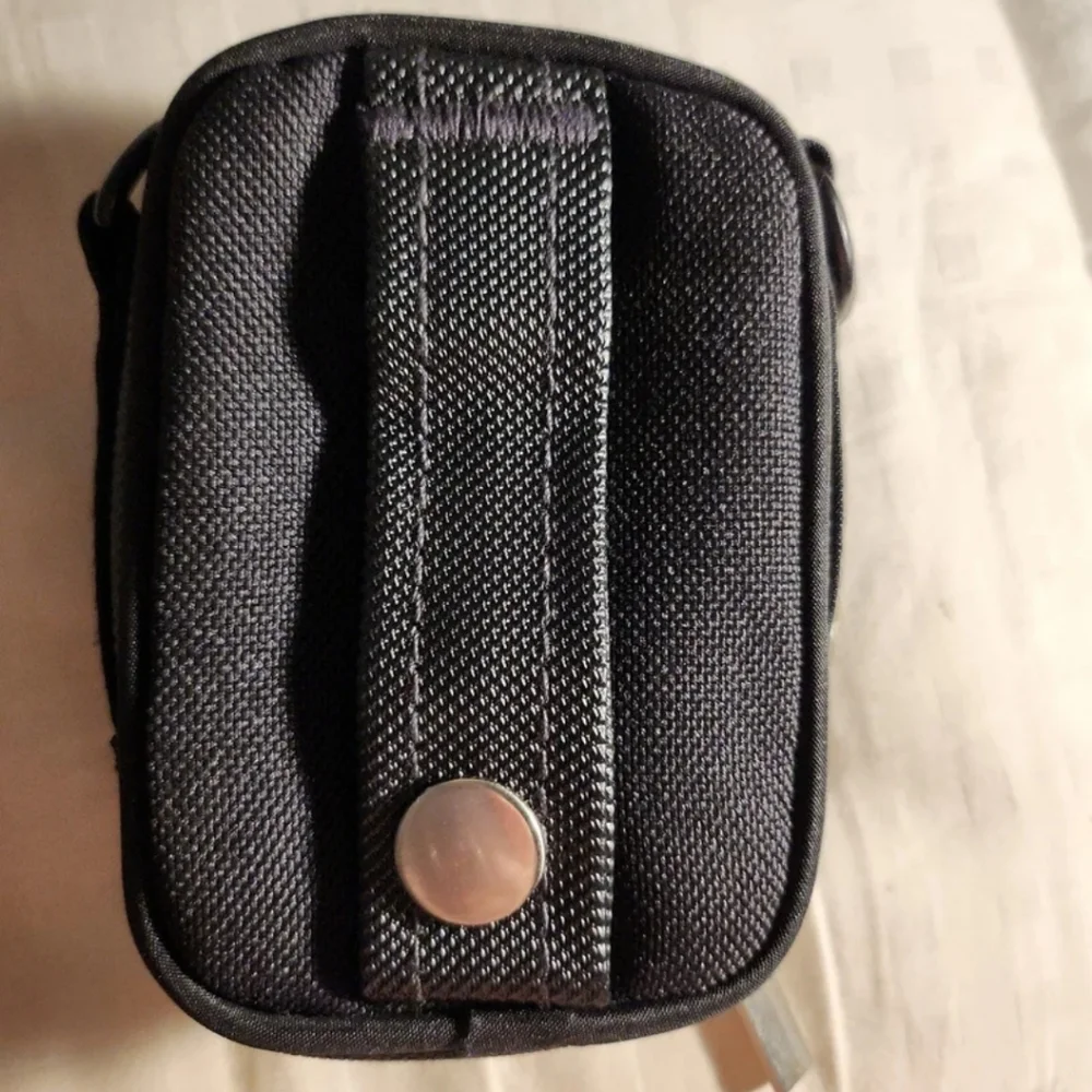 HP Camera Accessory Case - L1810-80005